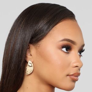 🌹 Fashion Nova Half moon Changing Face Earring